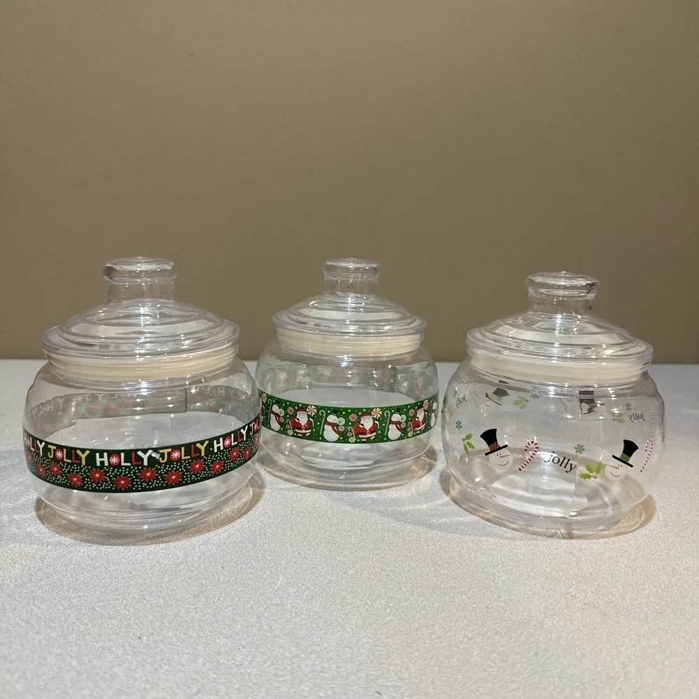 Christmas-themed Plastic apothecary or candy jars With Lids Jolly Snow Man Santa